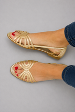 Eleonora | Sandalias Doradas Luz de Verano
